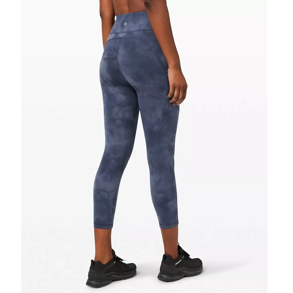 Lululemon Invigorate High-Rise Crop 23"